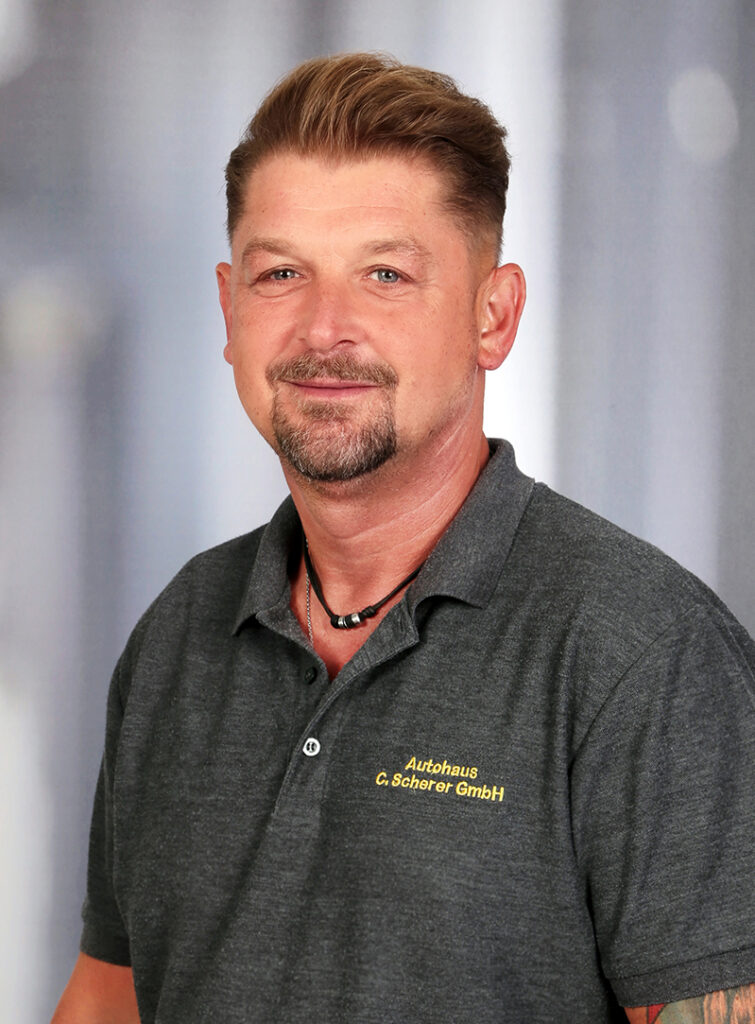 Robert Janicki
Opel Serviceberater